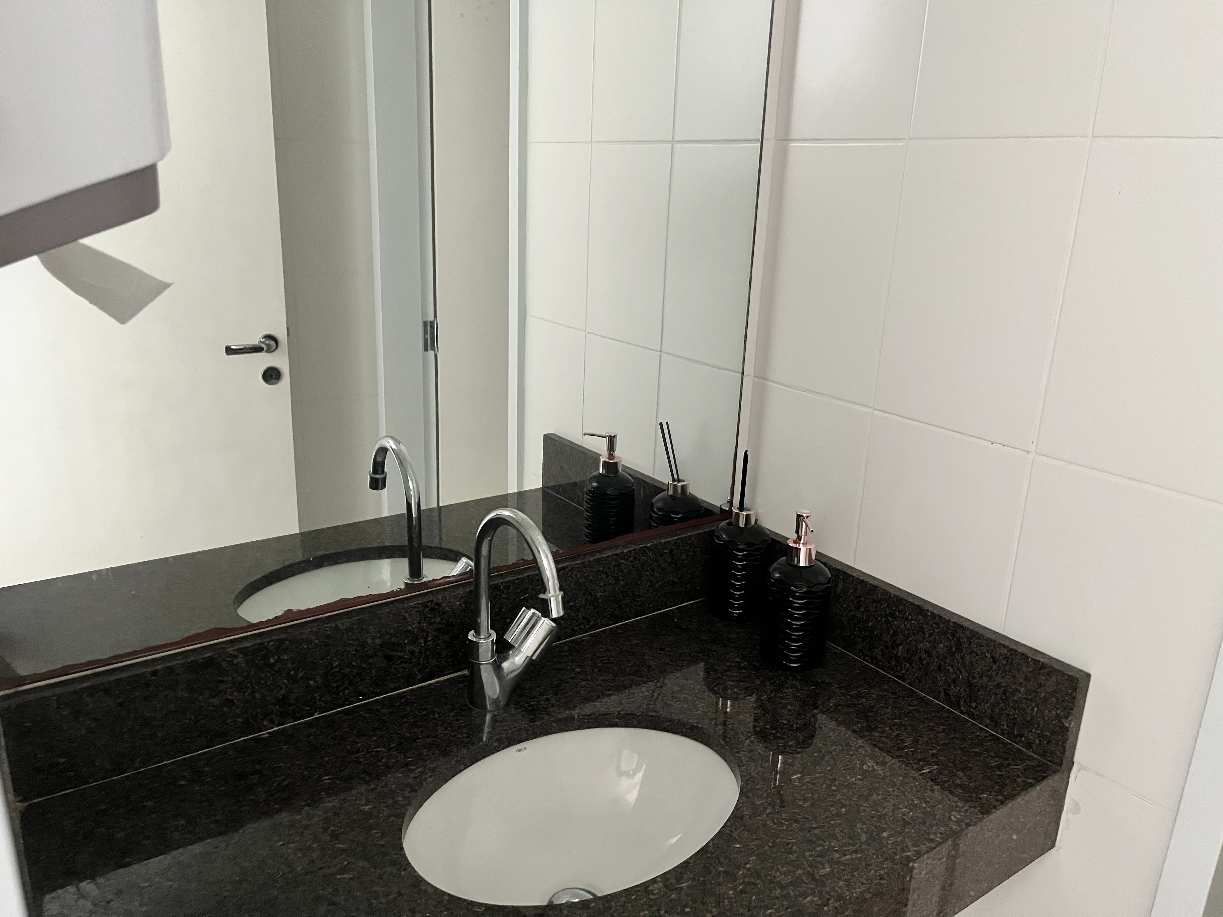 Banheiro privativo de uso exclusivo da Sala K2